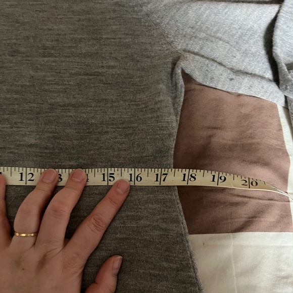 Uniqlo grey wool dress size L - Picture 9 of 13